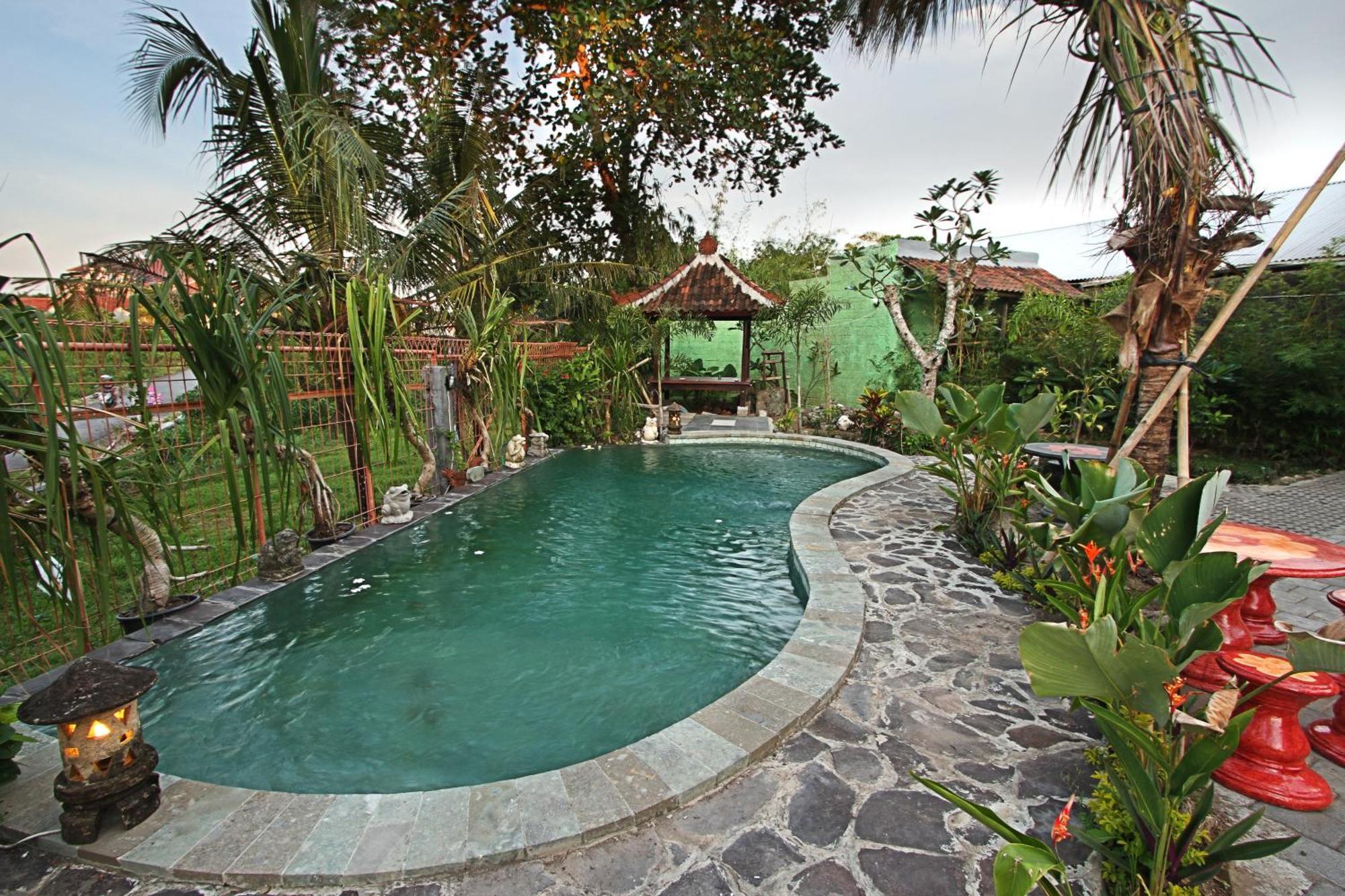 Reddoorz Near Stadion Kompyang Sujana Bali Denpasar Exterior foto
